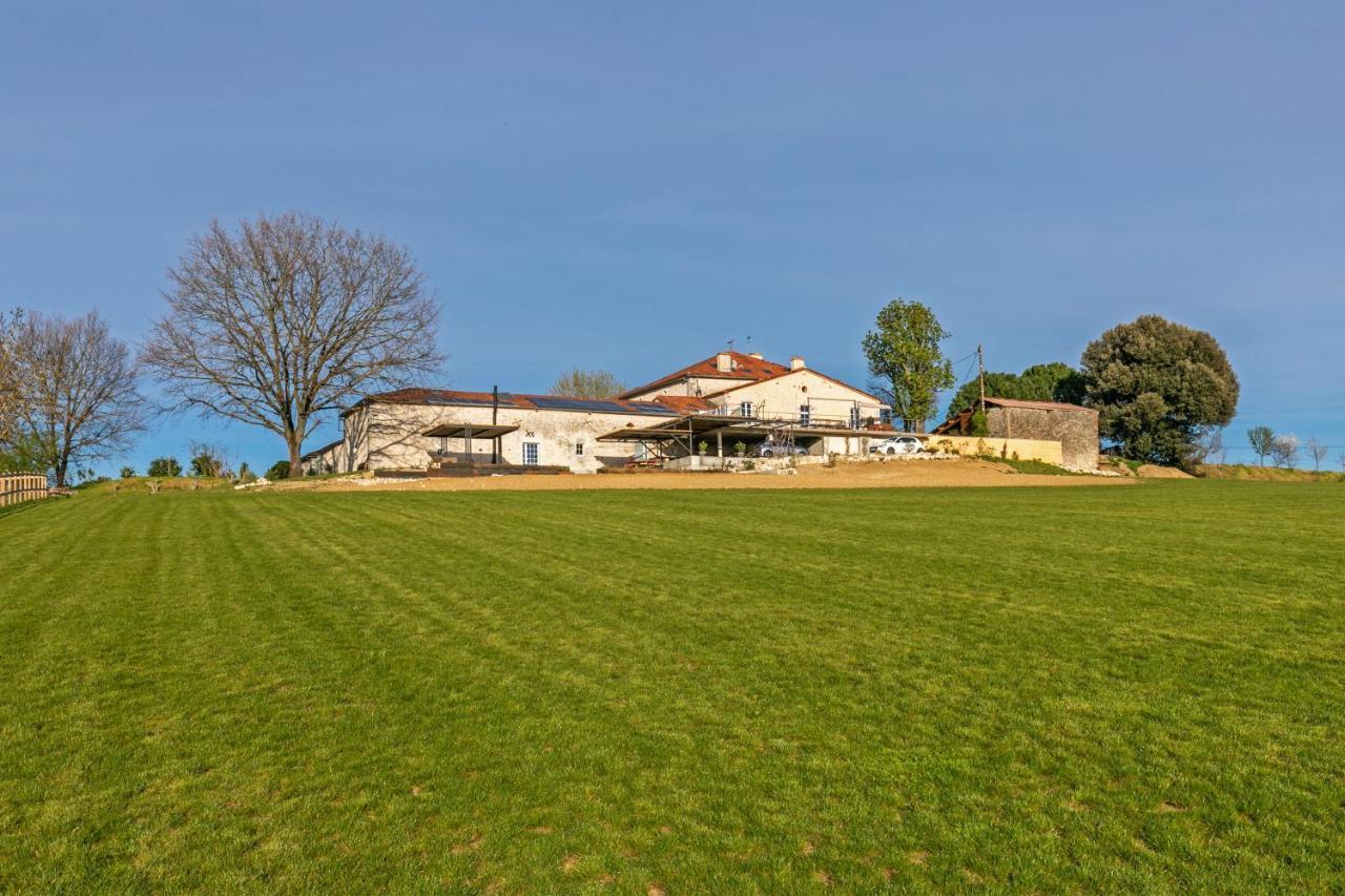 Bed and Breakfast Domaine De Rambeau Castelmoron-sur-Lot Zewnętrze zdjęcie